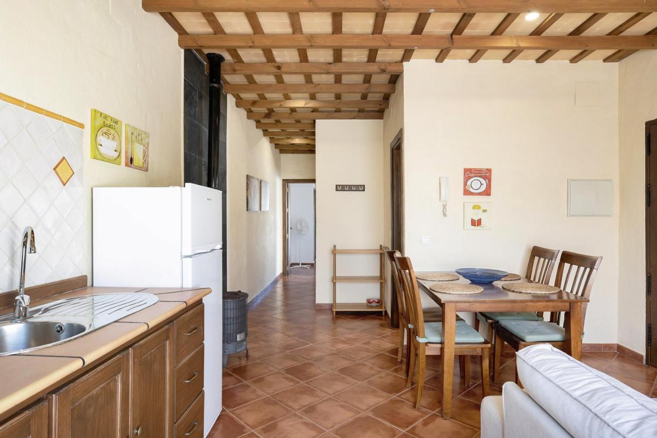 Clara 1 Apartment